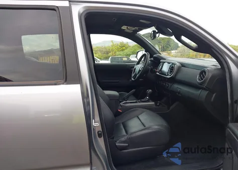 2022 Toyota Tacoma Trd Off Road z USA, uszkodzony, nr VIN 3TMCZ5AN2NM523129